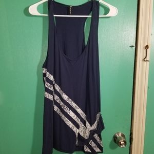 Boy meets girl Large tank